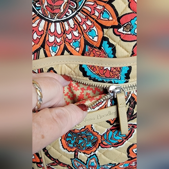 #637 Vera Bradley Tan and Red Multicolored Quilted Tote Bag - Picture 7 of 12